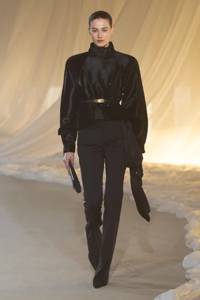 Look 42